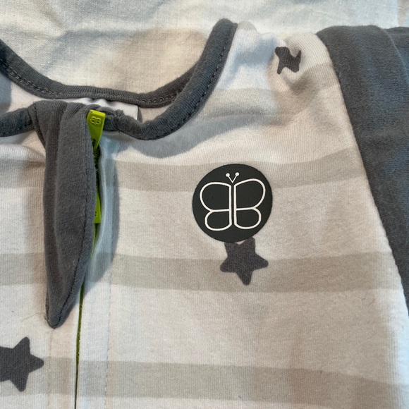 Gray and White Star Patterned Baby Sleep Sack, size small - Picture 2 of 5